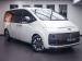 Hyundai Staria 2.2D Luxury - Thumbnail 1