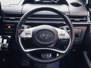 Hyundai Staria 2.2D Luxury - Image 25