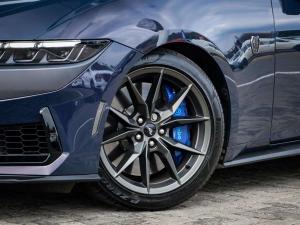 Ford Mustang Dark Horse fastback - Image 2