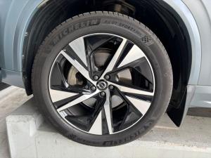 Volvo XC90 B6 AWD Ultimate Dark - Image 14