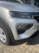Renault Kwid 1.0 Techno manual - Image 7