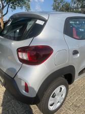Renault Kwid 1.0 Techno manual - Image 8