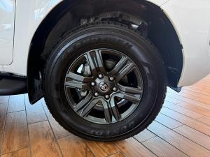 Toyota Hilux 2.4GD-6 double cab Raider auto - Image 13