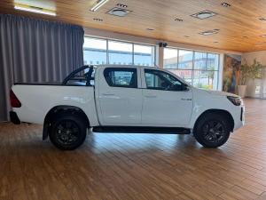 Toyota Hilux 2.4GD-6 double cab Raider auto - Image 8