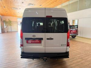 Toyota Quantum 2.8 SLWB panel van - Image 5