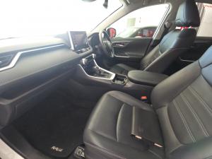 Toyota RAV4 2.0 VX - Image 7