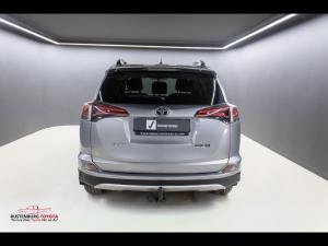 Toyota RAV4 2.0 GX auto - Image 5