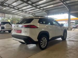 Toyota Corolla Cross 1.8 Hybrid XS - Image 2