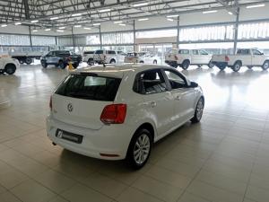 Volkswagen Polo Vivo hatch 1.6 Highline - Image 2