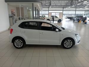 Volkswagen Polo Vivo hatch 1.6 Highline - Image 3