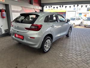 Toyota Starlet 1.5 Xi - Image 2