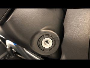 Toyota Land Cruiser 79 2.8GD-6 double cab auto - Image 16
