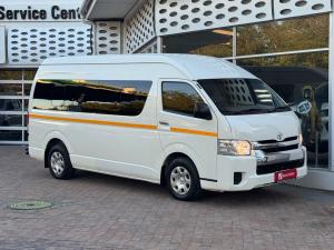 Toyota Hiace 2.5D-4D bus 14-seater GL - Image 1