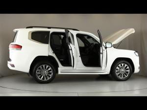 Toyota Land Cruiser 300 3.3D ZX - Image 31