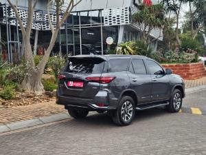 Toyota Fortuner 2.8GD-6 4x4 VX - Image 2