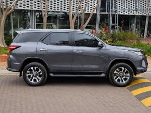 Toyota Fortuner 2.8GD-6 4x4 VX - Image 3