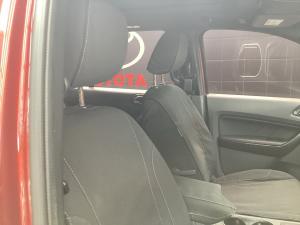 Ford Everest 3.2TDCi 4WD Limited - Image 14