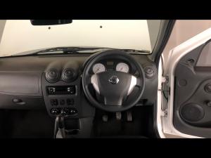 Nissan NP200 1.6i safety pack (aircon) - Image 8