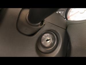 Nissan NP200 1.6i safety pack (aircon) - Image 16