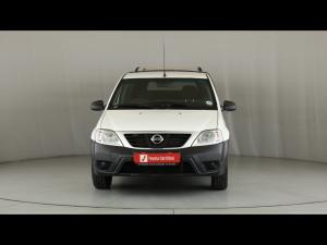 Nissan NP200 1.6i safety pack (aircon) - Image 4