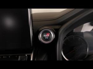 Toyota Land Cruiser 300 3.5T GR-Sport - Image 16