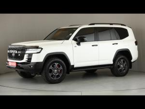 Toyota Land Cruiser 300 3.5T GR-Sport - Image 23