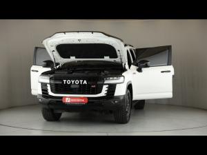 Toyota Land Cruiser 300 3.5T GR-Sport - Image 28