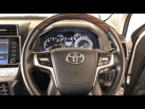 Toyota Land Cruiser Prado 2.8GD VX-L - Image 8