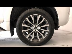 Toyota Land Cruiser Prado 2.8GD VX-L - Image 17