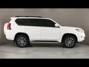 Toyota Land Cruiser Prado 2.8GD VX-L - Image 3