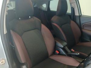 Toyota Starlet Cross 1.5 XR manual - Image 16