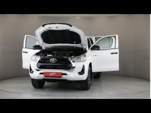 Toyota Hilux 2.4GD-6 double cab 4x4 Raider auto - Image 27