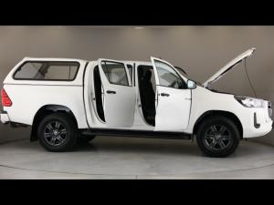 Toyota Hilux 2.4GD-6 double cab 4x4 Raider auto - Image 29