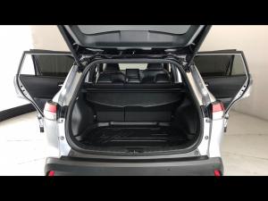 Toyota Corolla Cross 1.8 HEV GR-Sport - Image 13