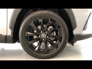 Toyota Corolla Cross 1.8 HEV GR-Sport - Image 17
