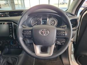 Toyota Hilux 2.4 GD-6 Raider 4X4D/C - Image 8
