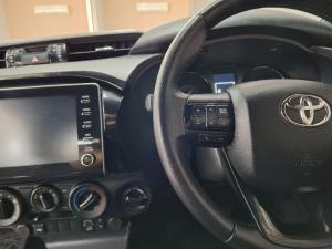 Toyota Hilux 2.8 GD-6 RB Legend 4X4 automaticE/CAB - Image 10