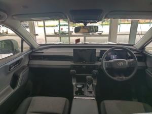 Toyota RAV4 2.5 GX Hybrid CVT E-FOUR - Image 6