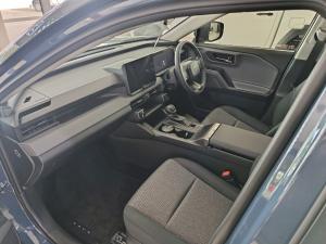 Toyota RAV4 2.5 GX Hybrid CVT E-FOUR - Image 7
