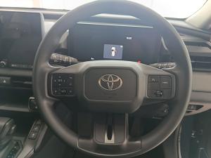 Toyota RAV4 2.5 GX Hybrid CVT E-FOUR - Image 8