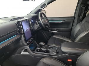 Ford Ranger 3.0D V6 Platinum AWD automatic D/C - Image 10