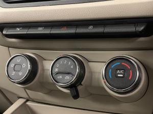 Renault Triber 1.0 Iconic - Image 20