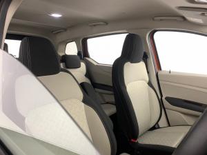 Renault Triber 1.0 Iconic - Image 6