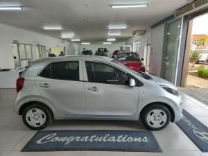 Kia Picanto 1.0 Street - Image 8