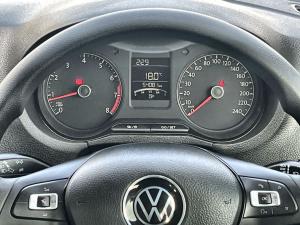 Volkswagen Polo Vivo hatch 1.4 Trendline - Image 12