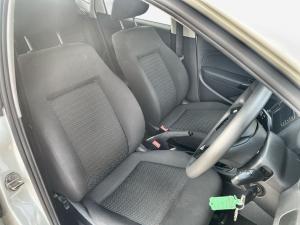 Volkswagen Polo Vivo hatch 1.4 Trendline - Image 13