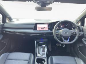 Volkswagen Golf R - Image 11