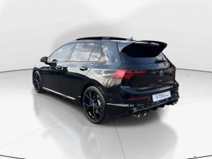 Volkswagen Golf R - Image 5