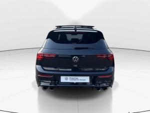 Volkswagen Golf R - Image 6
