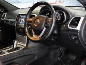 Jeep Grand Cherokee 3.0CRD Overland - Image 20